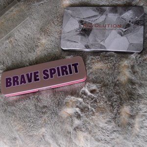 Moving Sale💫 Revolution Forever Flawless Optimum & Brave Spirit